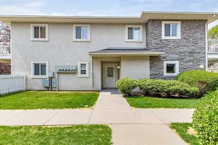 6611 Pinecliff Grove NE Calgary, AB T1Y7K8