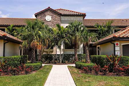 5577 Palmer CIRCLE #102 Lakewood Ranch, FL 34211