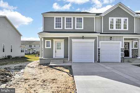 308 Stripes Ct Dover, DE 19901