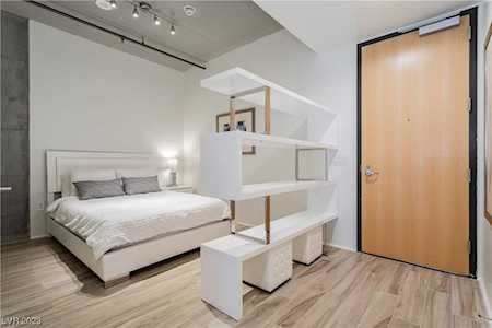 353 E Bonneville Ave #371 Las Vegas, NV 89101