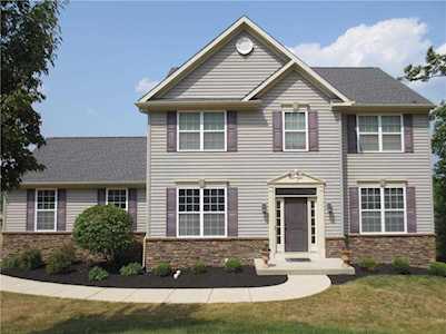 4488 Cumorah Ave Center Valley, PA 18034