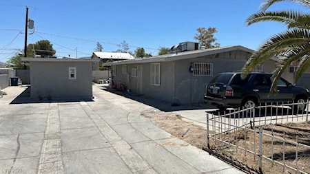 2318 Bassler St North Las Vegas, NV 89030