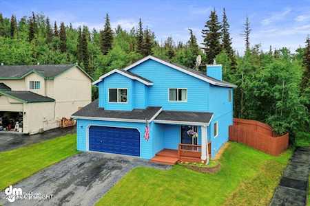 19045 Danny Dr Eagle River, AK 99577
