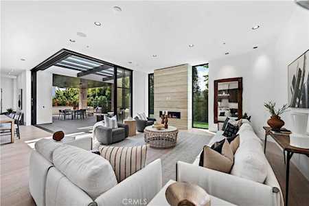 621 Michael Place Newport Beach, CA 92663
