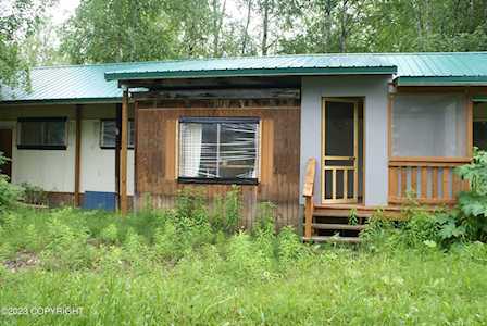 22365 B St Talkeetna, AK 99676