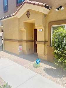 4660 Blaise Ave #102 North Las Vegas, NV 89084