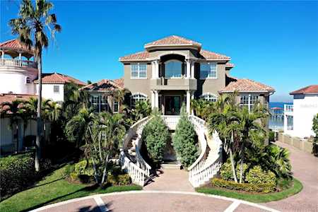 6602 Surfside Blvd Apollo Beach, FL 33572