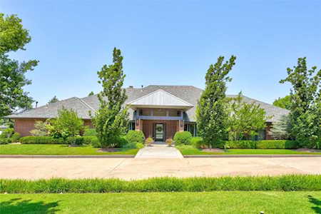 7001 N Country Club Dr Oklahoma City, OK 73116