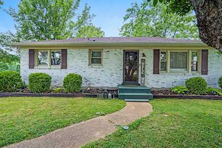 530 Wanda Dr Nashville, TN 37210