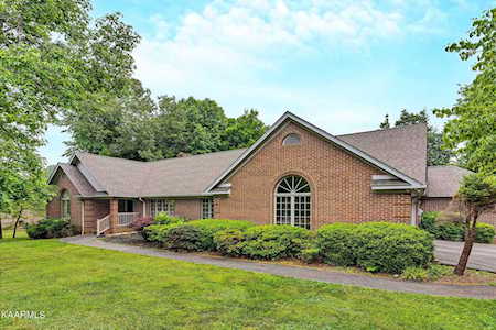 521 Wedgwood Dr Alcoa, TN 37701