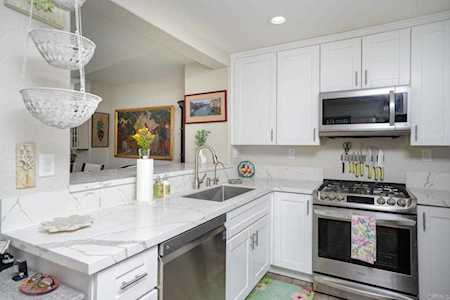 10130 Wateridge Circle #116 San Diego, CA 92121