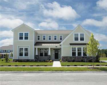 2816 Batten Arch Virginia Beach, VA 23456