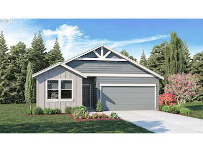 2758 Fenya ST Springfield, OR 97477