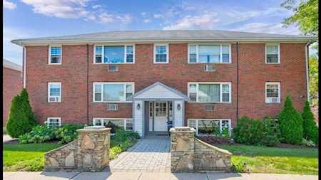 469 Sea St #1 Quincy, MA 02169