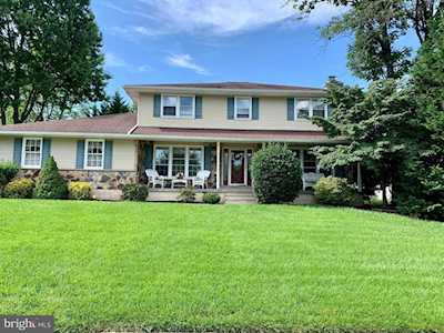 107 Weldin Park Dr Wilmington, DE 19803
