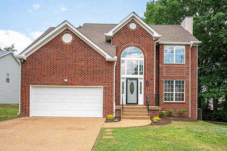 104 Brunswick Dr Hendersonville, TN 37075