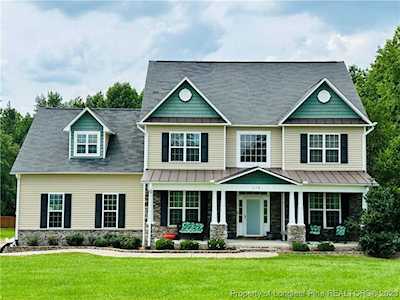 570 Booth Pond Rd Raeford, NC 28376