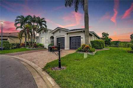 11082 NW 81st Mnr Parkland, FL 33076