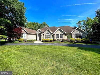 16 Parker Dr Millsboro, DE 19966