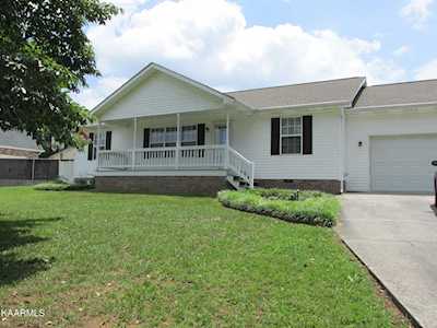 5634 Nine Mile Rd Maryville, TN 37801