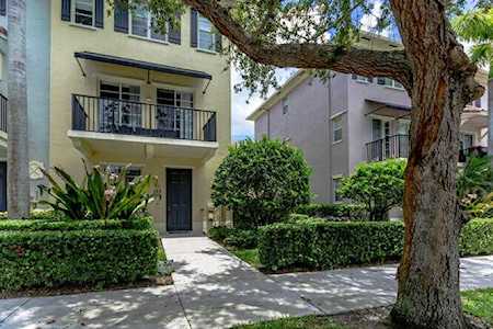 153 Cat Rock Lane Jupiter, FL 33458