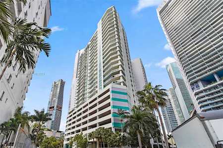 218 SE 14th St #1407 Miami, FL 33131