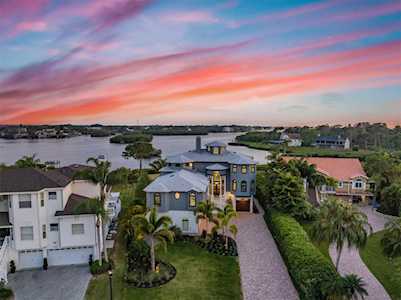 148 Sanctuary Dr Crystal Beach, FL 34681