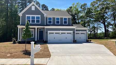 846 General Pickett Dr Suffolk, VA 23434