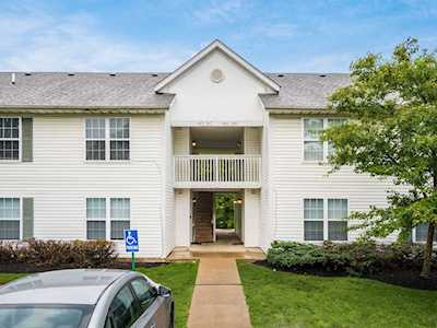 5477 Wellington Woods Boulevard Columbus, OH 43213