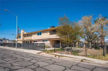 1525 Linden Ave Las Vegas, NV 89101