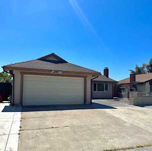 10762 Fenwick Rd San Diego, CA 92126