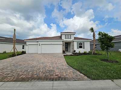 448 Daylily Blvd Nokomis, FL 34275