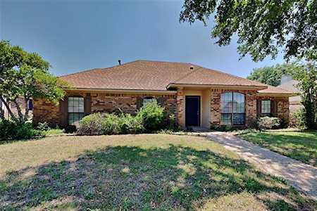 1408 Quail Run Drive Allen, TX 75002