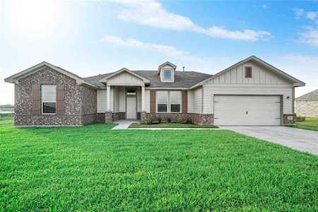 11027 Water Tower Dr Needville, TX 77461