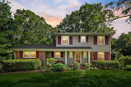 2321 Castlewood Dr Nashville, TN 37214