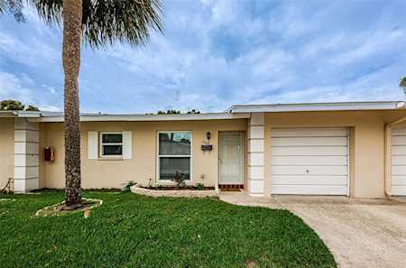 1088 Loch Haven Dr N Dunedin, FL 34698