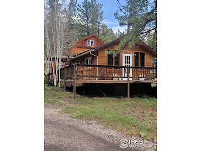 795 Fox Creek Rd Glen Haven, CO 80532