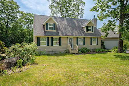 65 Woodland Heights Dr Swanzey, NH 03446