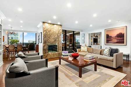10375 Wilshire Blvd #14F Los Angeles, CA 90024