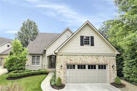 11 River Side Dr Rocky River, OH 44116