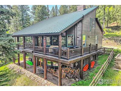 21 Meadow Lake Dr Lyons, CO 80540