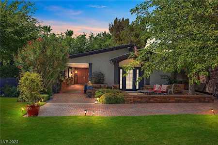 5865 Edna Ave Las Vegas, NV 89146