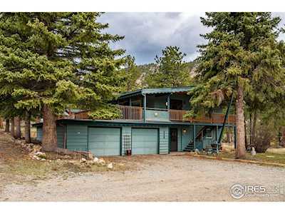 208 Cedar Dr Lyons, CO 80540
