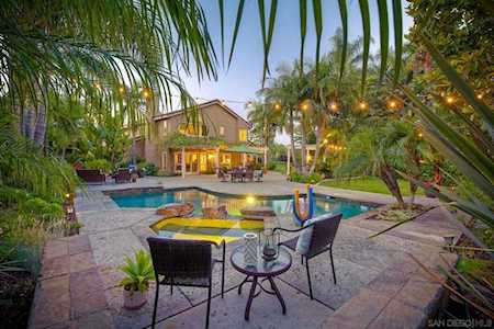 922 Marisa Ln Encinitas, CA 92024