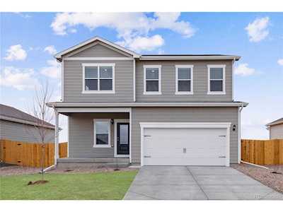 1070 Gianna Ave Fort Lupton, CO 80621