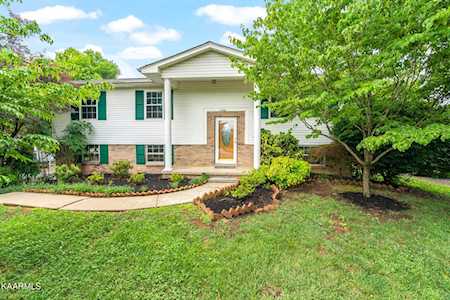 7725 Windsong Rd Powell, TN 37849
