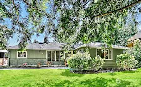 2323 103rd Ave NE Bellevue, WA 98004