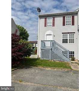 22 Highland Way Newark, DE 19702