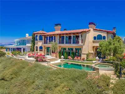17 Muir Beach Circle Corona Del Mar, CA 92625