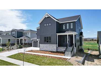 2145 Fountain Cir Erie, CO 80516